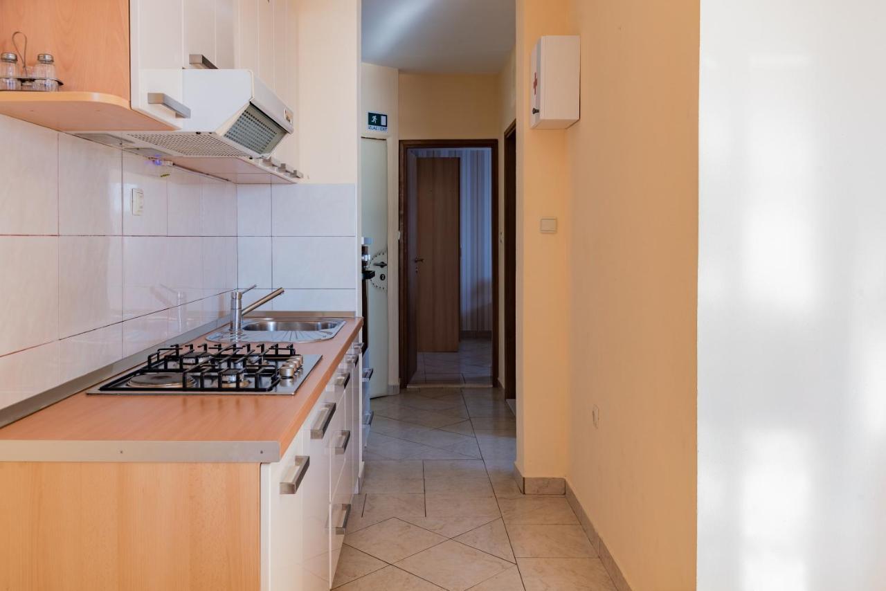 Apartments Matic ロゴズニッツァ エクステリア 写真
