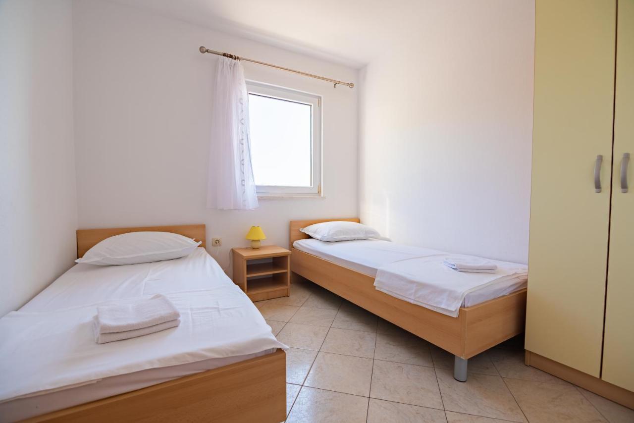 Apartments Matic ロゴズニッツァ エクステリア 写真