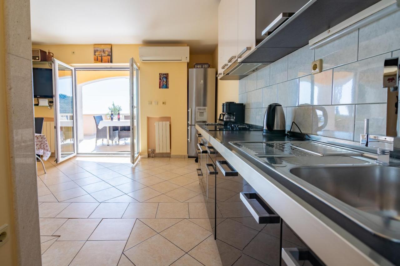 Apartments Matic ロゴズニッツァ エクステリア 写真